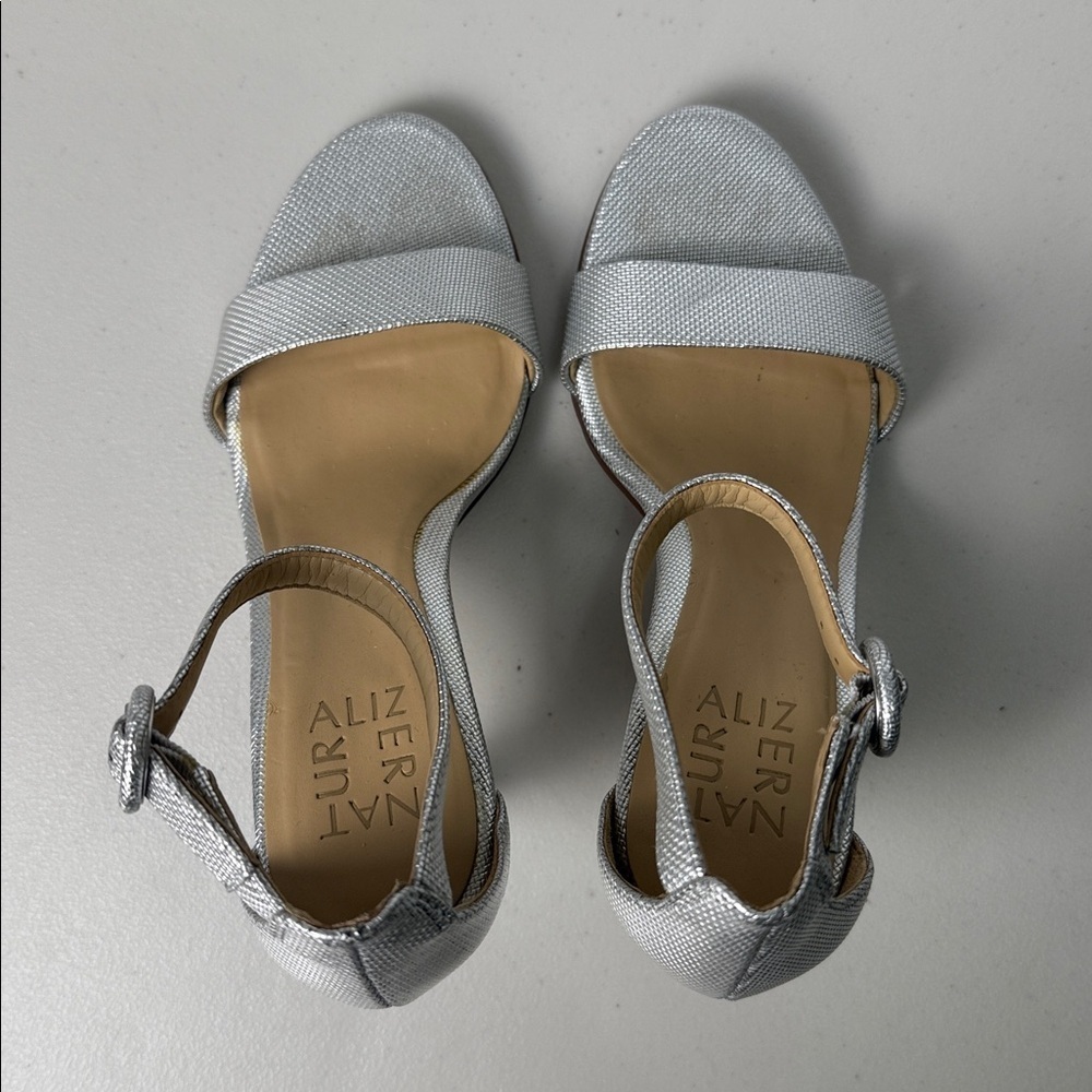 Naturalizer Strappy Heels Silver Size 6.5 - Picture 6 of 16
